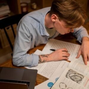 GRE Analytical Writing: Argument & Issue Essay Techniques Course Thumbnail